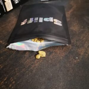 Moon Rock 80% photo review