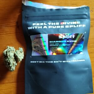 Kundenbewertung Diamond Kush mit Foto - Spliff