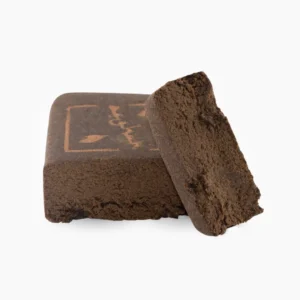 Maroccan Hash 70% CBD, warm dunkelbraune gesiebte Platte