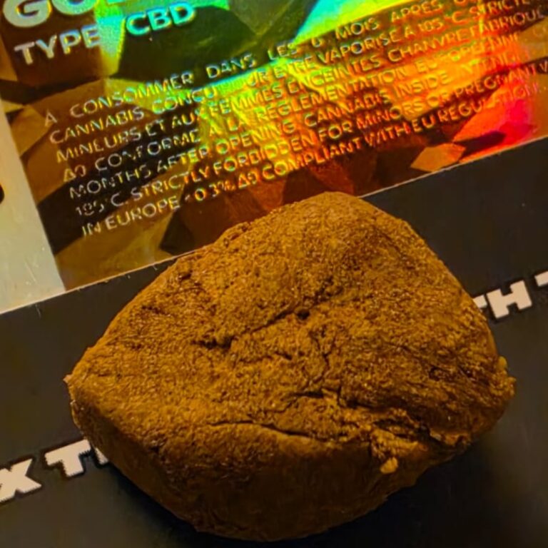 Click to view full screen Kundenbewertung Golden Hash mit Foto - Spliff