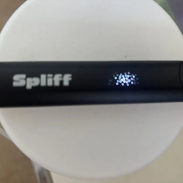 Kundenbewertung Magic Vape mit Foto - Spliff