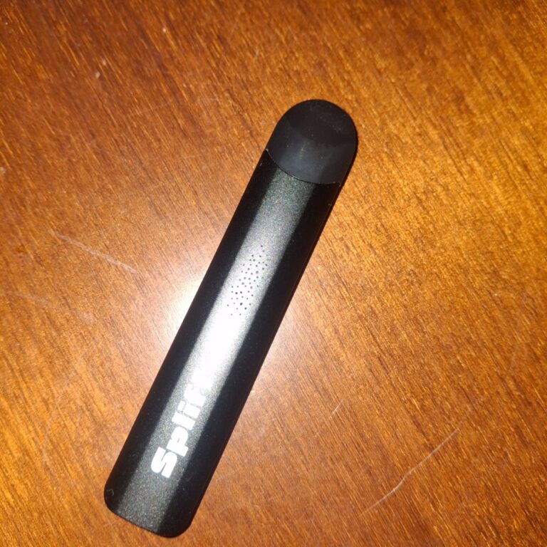 Kundenbewertung Magic Vape mit Foto - Spliff