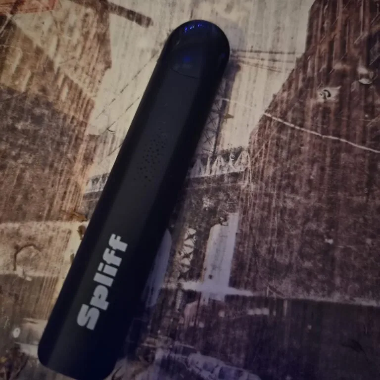 Kundenbewertung Magic Vape mit Foto - Spliff