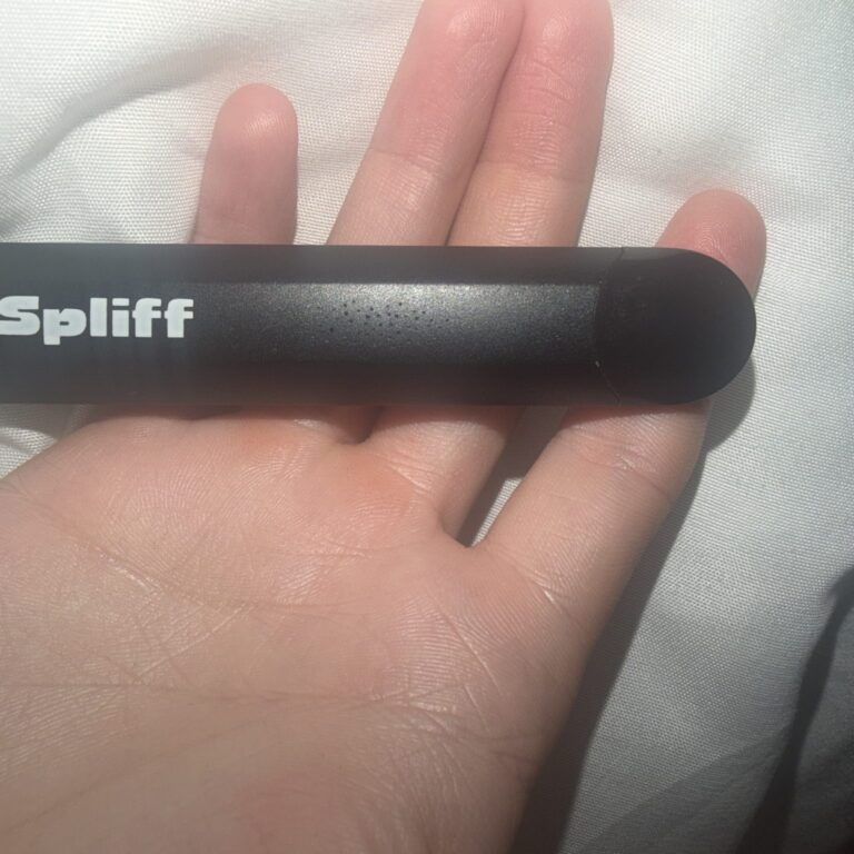 Kundenbewertung Magic Vape mit Foto - Spliff