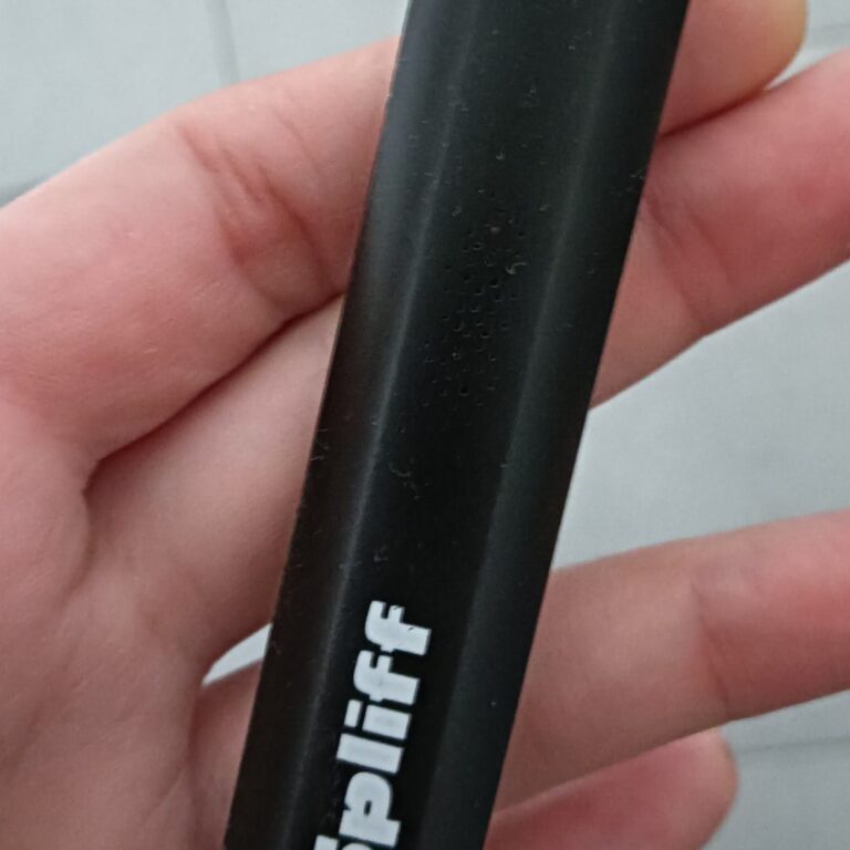 Kundenbewertung Magic Vape mit Foto - Spliff