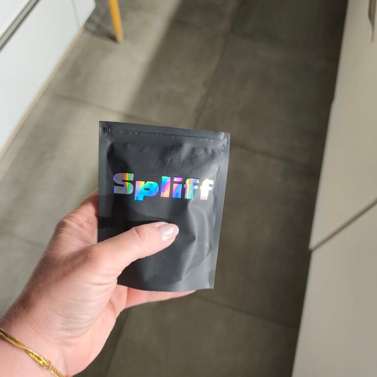 Kundenbewertung Sapphire mit Foto - Spliff