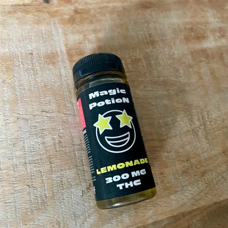 Click to view full screen Kundenbewertung Sirup - Magic Potion - 300 mg mit Foto - Spliff