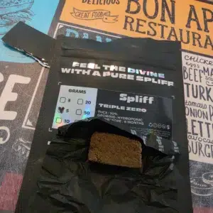 Kundenbewertung Triple Zero mit Foto - Spliff