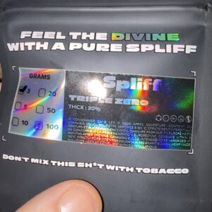 Kundenbewertung Triple Zero mit Foto - Spliff