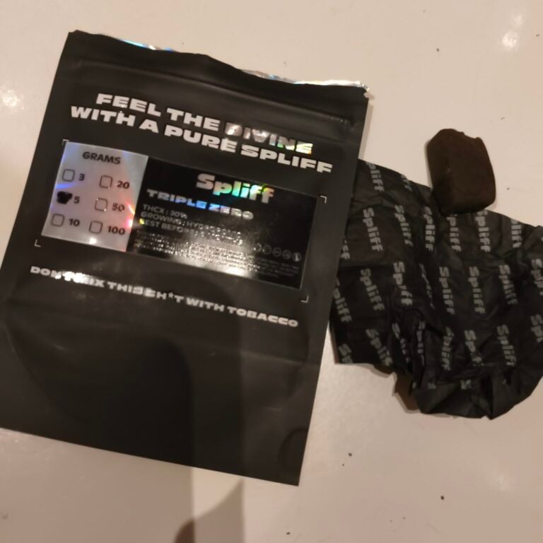 Kundenbewertung Triple Zero mit Foto - Spliff
